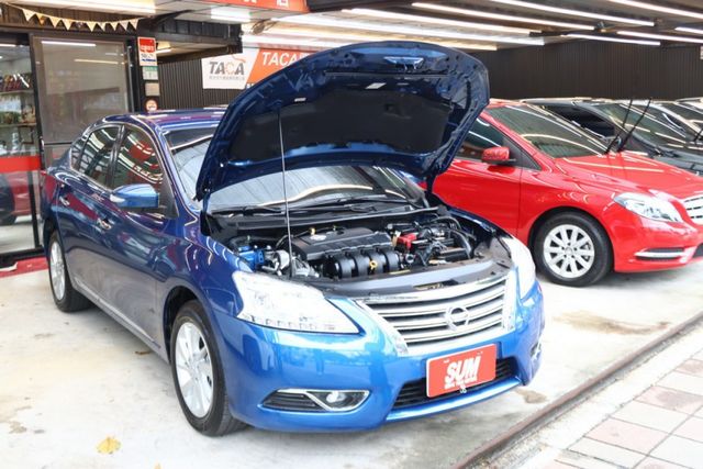 會長の店認證車★超級美旗艦1.8小改款～純一手車里程數保證只跑11萬/選配360度環景/定速＋方向盤音控/黑皮椅  第18張相片