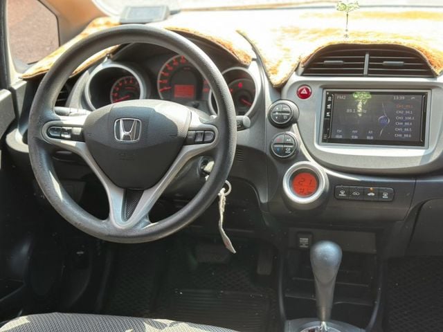 FIT VTi-S 定速/恆溫空調/換檔撥片/倒車顯影/電折後視鏡  第6張相片