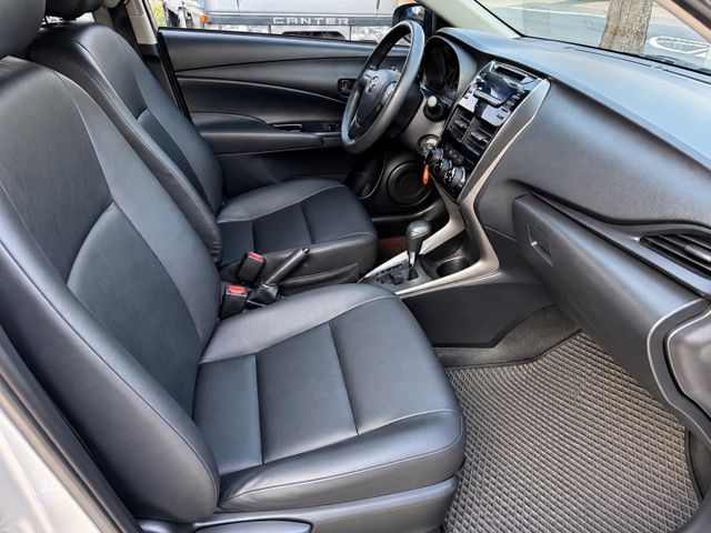 永承嚴選國民小轎神車省油好開都會休閒好幫手Yes認證車要買要快錯過不再全額貸可參  第15張相片