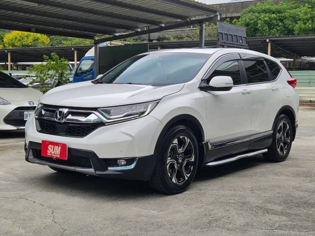 /挑戰市場超低里程僅跑3萬多公里/S版/全景天窗/自動跟車  第1張相片