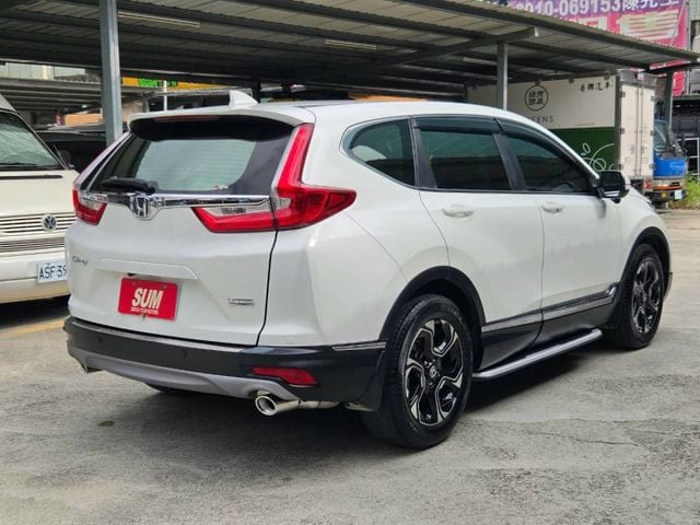 /挑戰市場超低里程僅跑3萬多公里/S版/全景天窗/自動跟車  第2張相片
