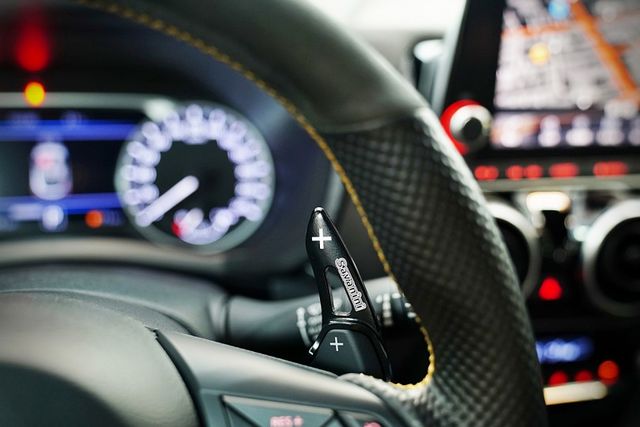 駕趣享樂版 一手車 原鈑件 原廠保養 車道偏移 盲點 360環景 BOSE音響 LED頭燈  第12張相片