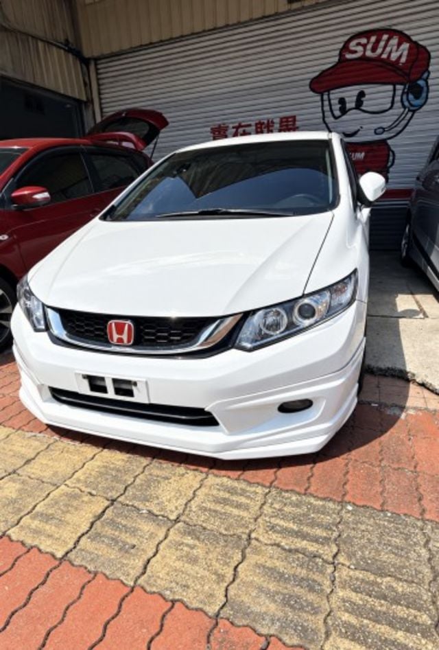 2014年 HONDA CIVIC 1.8  白  第1張相片