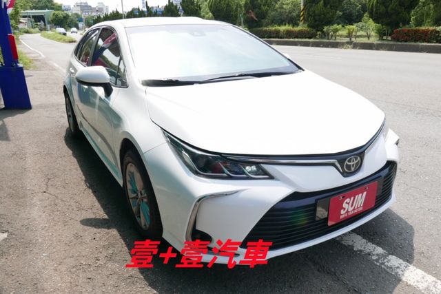 認證通過全車原鈑件保證里程 跟車系統 車道偏移 倒車顯影 原廠安卓機  第3張相片