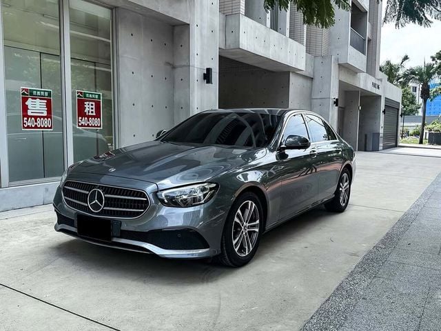 M-BENZ賓士 E200  第1張相片