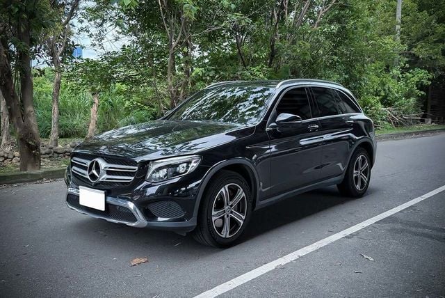 M-BENZ賓士 GLC300  第1張相片