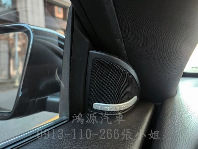 CLA250/I-KEY/全景天窗/HK/摸門/電熱椅/倒車顯影/電動座椅  第8張相片
