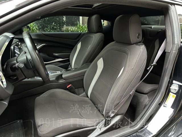 CAMARO LT /雙門/衛星導航/倒車顯影  第4張相片
