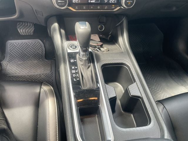 Sentra 尊爵版小資女愛車才跑5萬  第17張相片