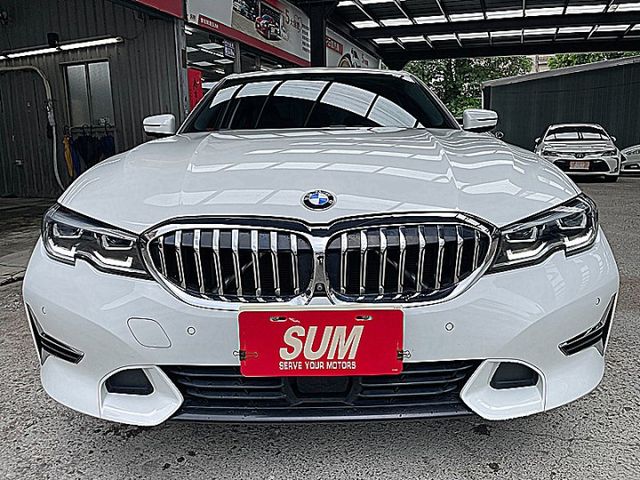 新世代G20系 BMW 318I  Luxury 德系精緻與豪華才跑7萬搶手白  第2張相片