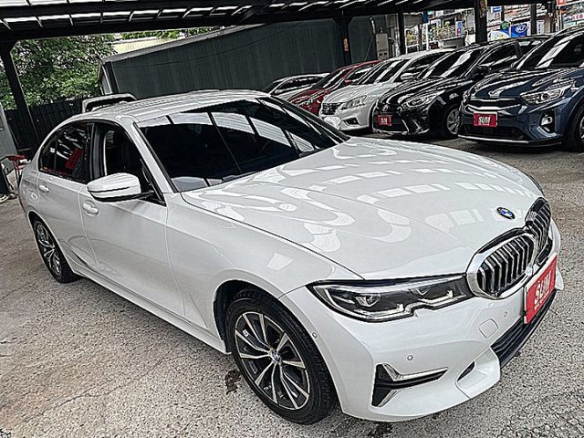 新世代G20系 BMW 318I  Luxury 德系精緻與豪華才跑7萬搶手白  第6張相片