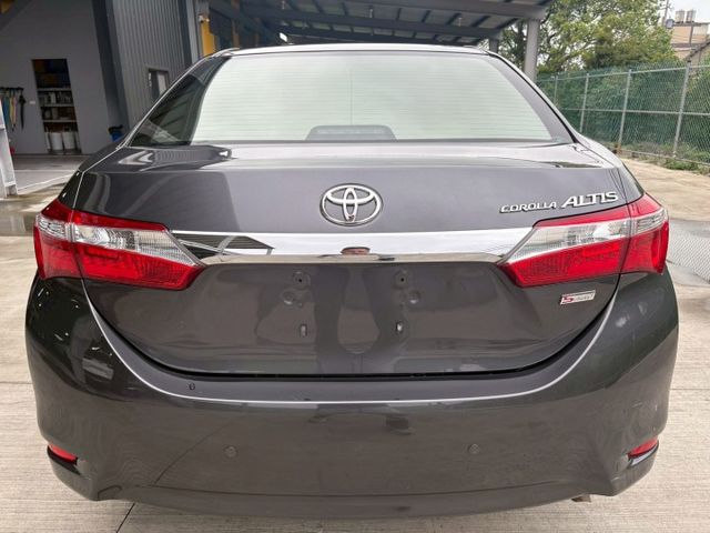 ★SUM模範店認證車　 　　　  ★熱門四門轎車款　　　　　★里程保證★IKEY免持鑰匙　　　★一鍵啟動★數位恆溫  第13張相片