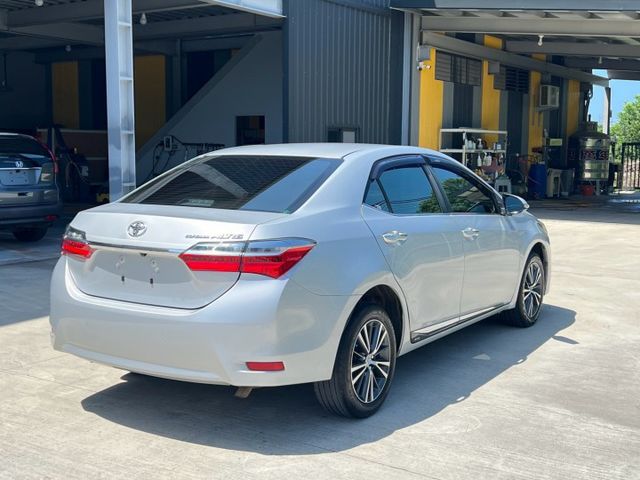 ★SUM模範店家★專業認證　★熱門轎車車款　 　　　　★里程保證★定速巡航　　　　★大銀幕安卓機★倒車影像  第5張相片