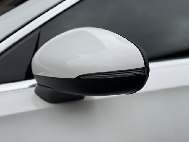 Mercedes-Benz/賓士   A-CLASS  A180  第24張相片