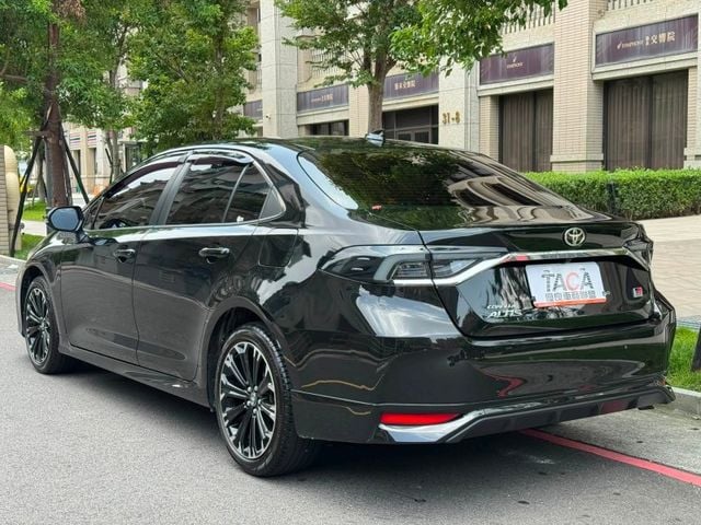 Toyota  Altis  第2張相片