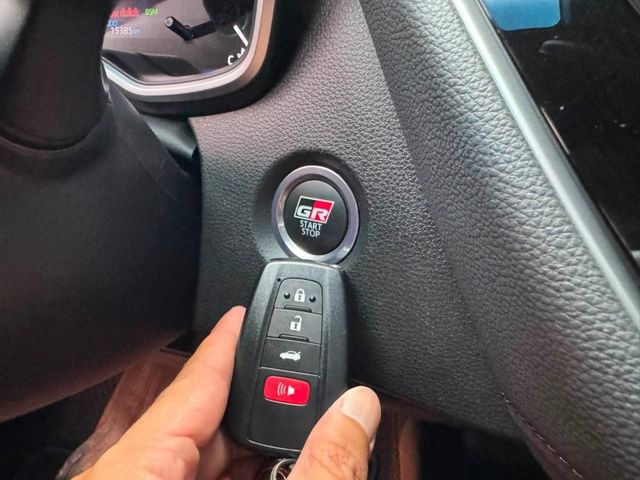 Toyota  Altis  第14張相片