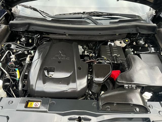 MITSUBISHI三菱 OUTLANDER  第6張相片