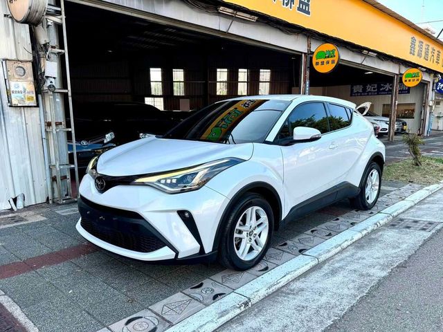 TOYOTA豐田 C-HR  第1張相片