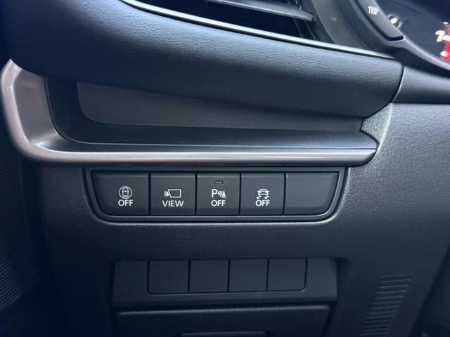 23年式 Premium 免鑰匙摸門解鎖啟動 ACC跟車 盲點偵測 環景系統 Carplay 換檔撥片導航系統 分區溫控  第12張相片