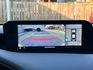 23年式 Premium 免鑰匙摸門解鎖啟動 ACC跟車 盲點偵測 環景系統 Carplay 換檔撥片導航系統 分區溫控  第17張縮圖