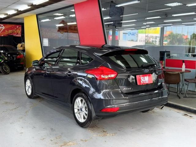 2017年 FOCUS 1.5 僅跑1萬公里 180P 里程保證 電折 定速 原廠影音 抬頭顯示器  第4張相片