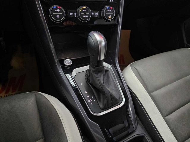 2021 VW T-ROC IKEY 摸門 電尾門 恆溫 盲點 ACC AEB 自動停車 車道維持 車道變換  第19張相片