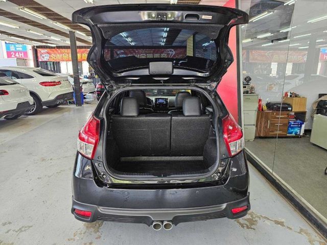 2015 TOYOTA YARIS 螢幕 倒車影像 藍芽音響 行車紀錄器 適合年輕人的第一台車  第9張相片
