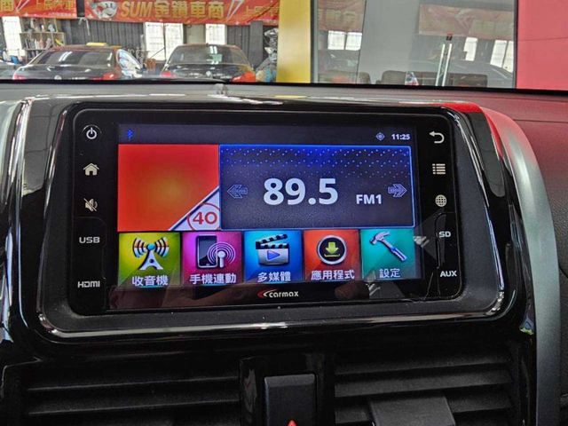 2015 TOYOTA YARIS 螢幕 倒車影像 藍芽音響 行車紀錄器 適合年輕人的第一台車  第13張相片