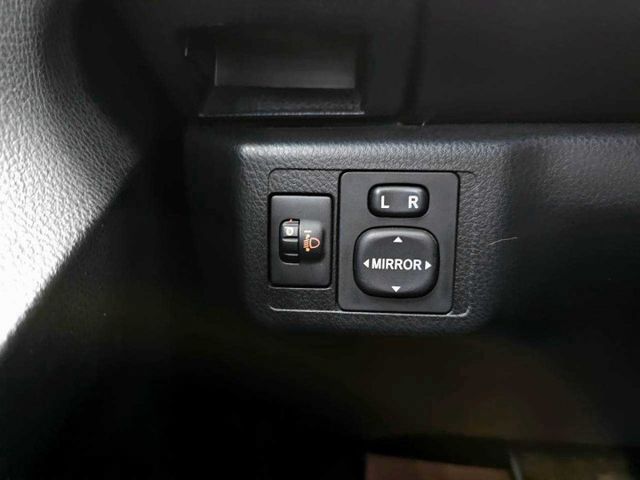2015 TOYOTA YARIS 螢幕 倒車影像 藍芽音響 行車紀錄器 適合年輕人的第一台車  第15張相片