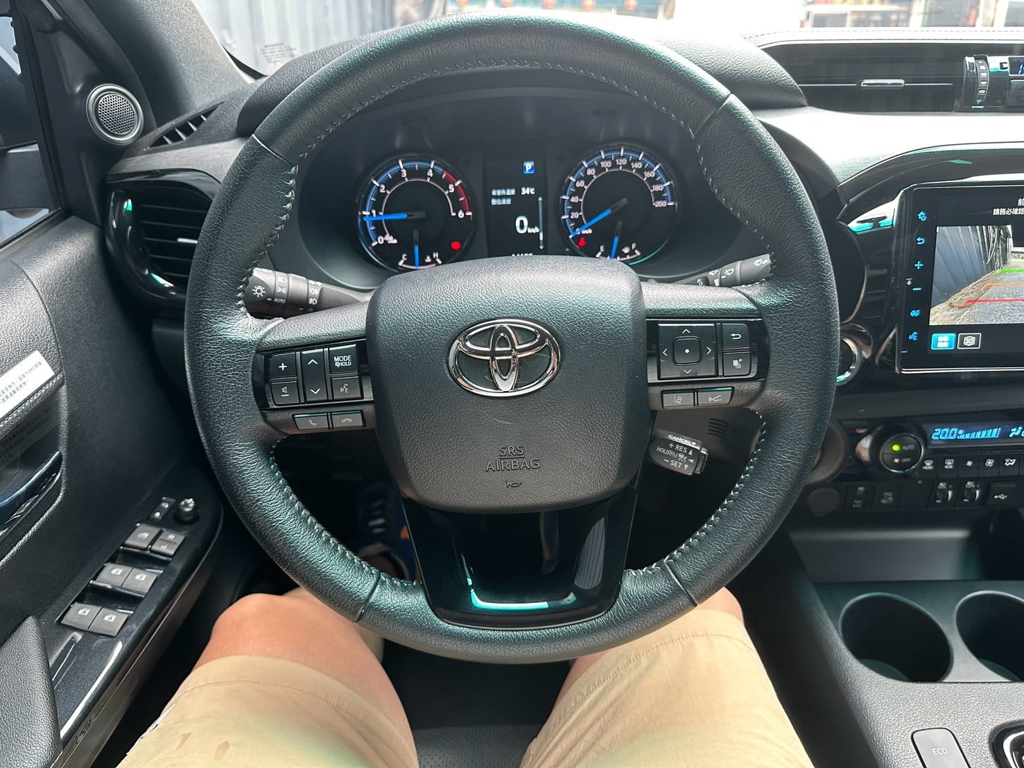 2024 Toyota Hilux 海力士 2.8柴油  第4張相片