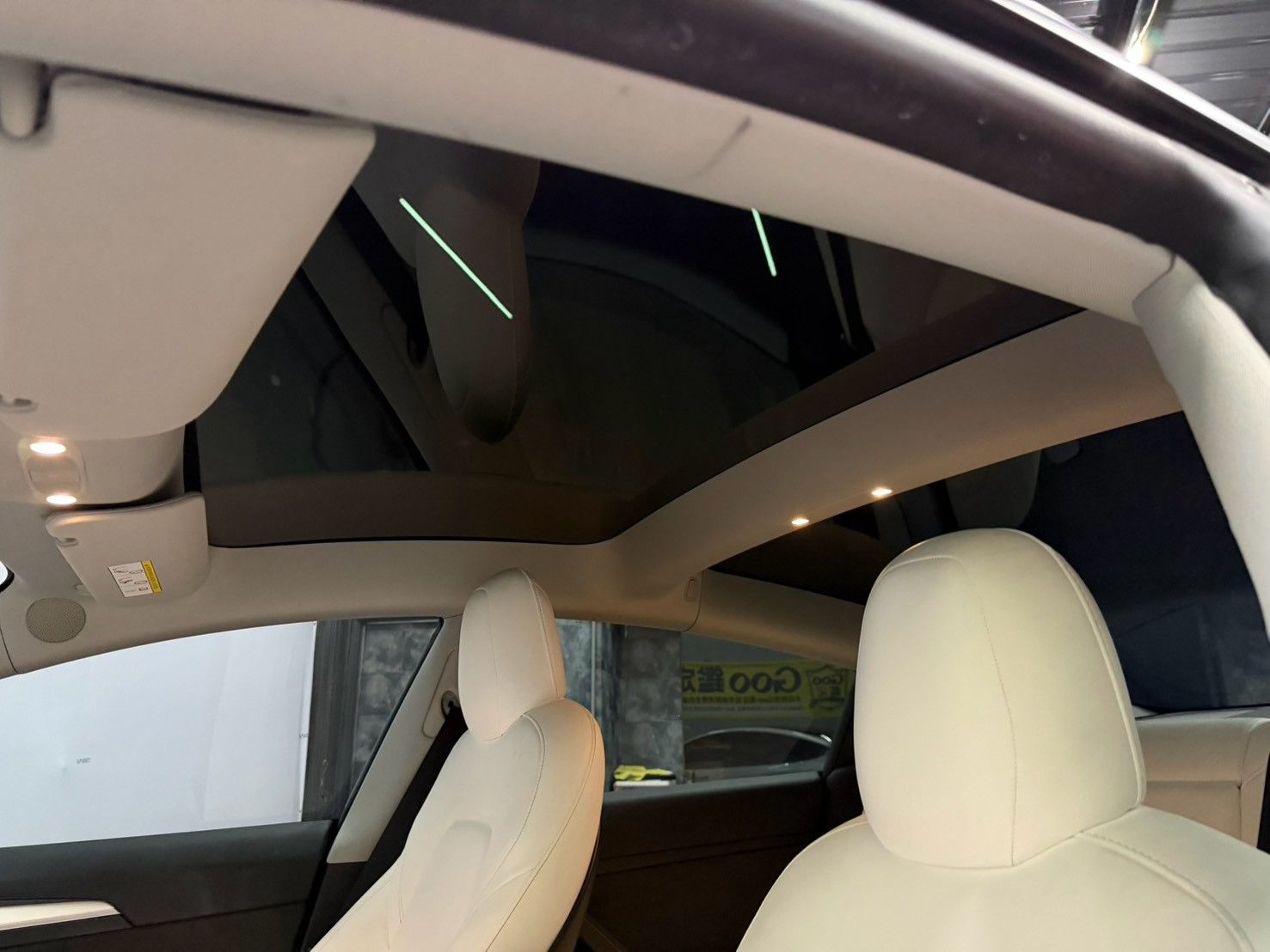 2021 tesla model3 LR CCS2  第4張相片