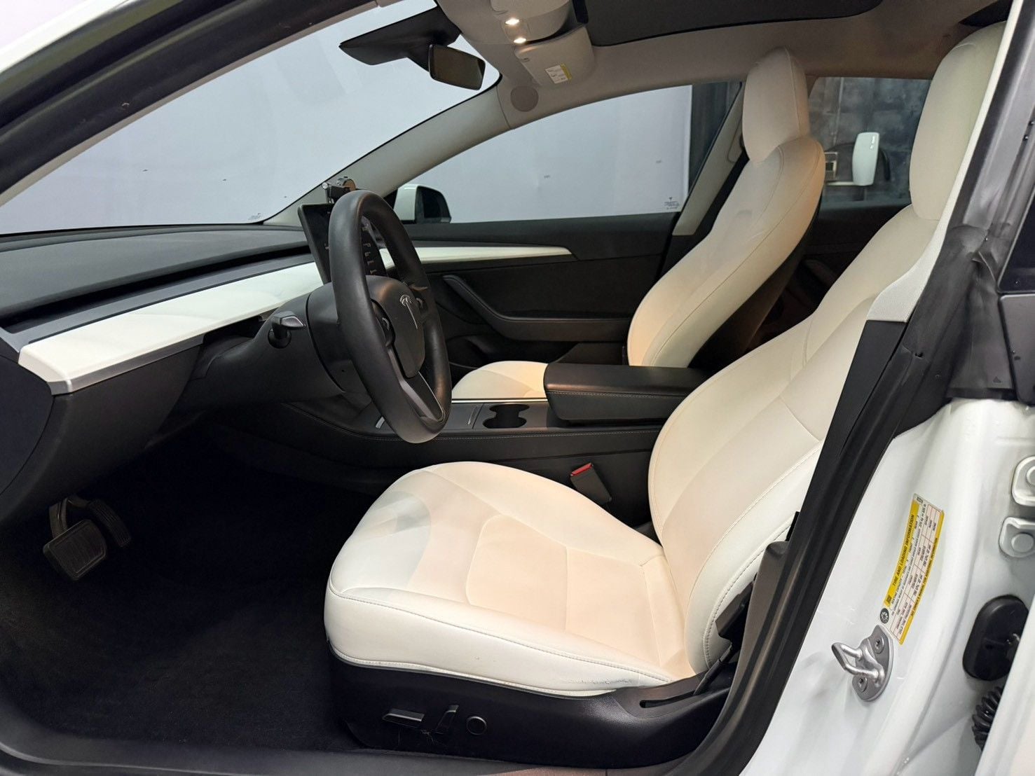 2021 tesla model3 LR CCS2  第5張相片