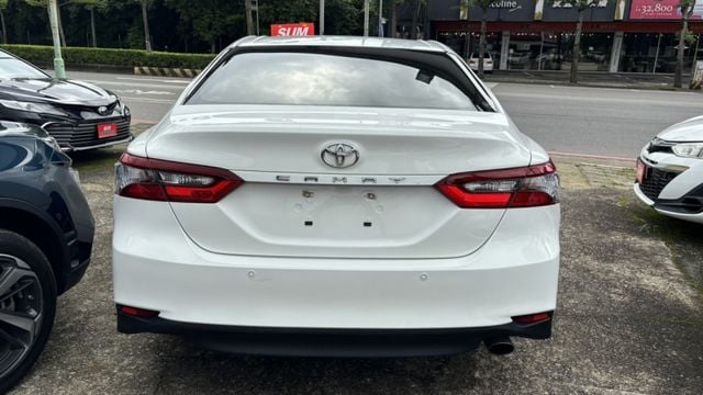 【穩重滿點+ACC跟車】超大座艙空間+認證車!來電0900-785-788阿政  第4張相片