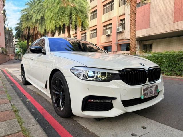 BMW/ 寶馬  5 SERIES  520i  第10張相片