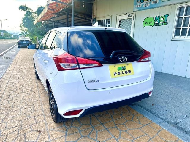 TOYOTA豐田 YARIS  第2張相片