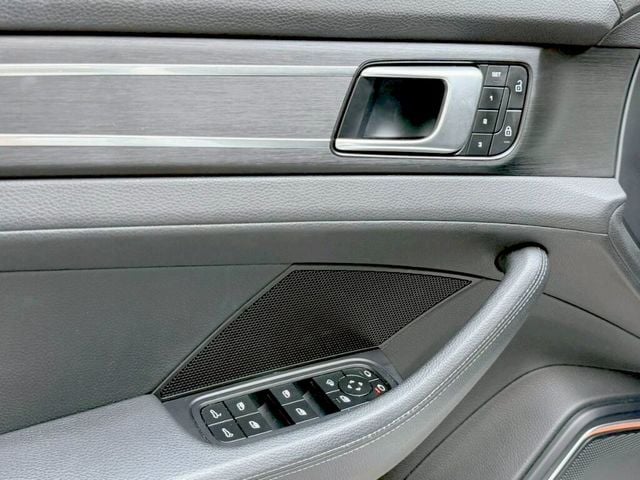 PORSCHE保時捷 PANAMERA  第8張相片