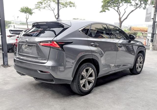LEXUS凌志 NX300H  第2張相片