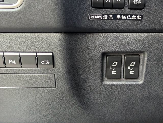 LEXUS凌志 NX300H  第11張相片