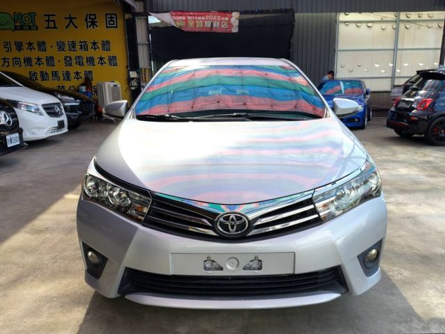 TOYOTA豐田 ALTIS  第3張相片