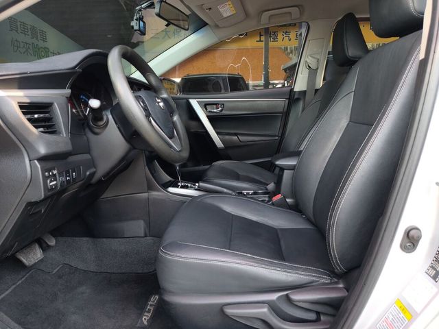 TOYOTA豐田 ALTIS  第9張相片