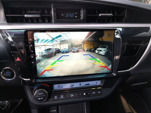 TOYOTA豐田 ALTIS  第12張相片