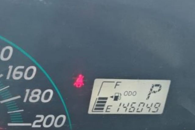 {內外新 跑14萬}11年YARIS1.5灰~豐隆嚴選0頭款低月付專案~  第2張相片