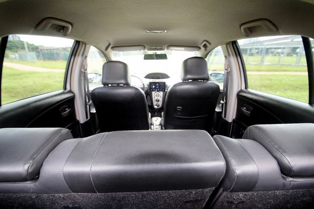 {內外新 跑14萬}11年YARIS1.5灰~豐隆嚴選0頭款低月付專案~  第10張相片