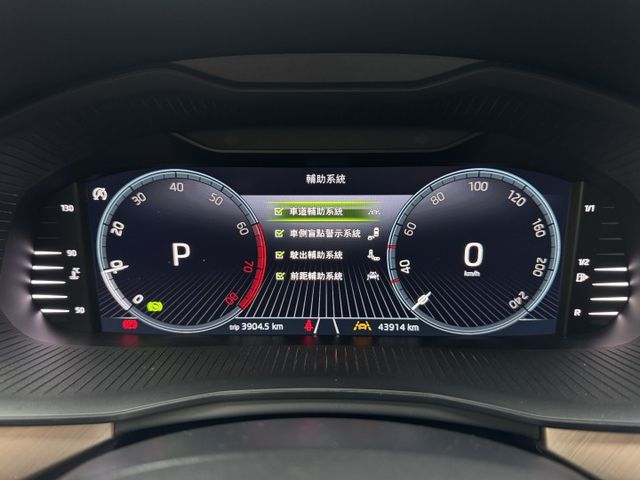 ★年底車2024年領牌~1.0渦輪高規豪華動能版，現省40萬認證車原鈑件，IKEY.LV2.電尾門.盲點.數位儀表板★  第6張相片