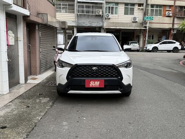 ★僅跑2萬多最美白色系~認證車原鈑件，IKEY.ACC.車道維持.防滑系統.倒車顯影.行車紀錄器，原廠保固中可全貸★  第18張相片