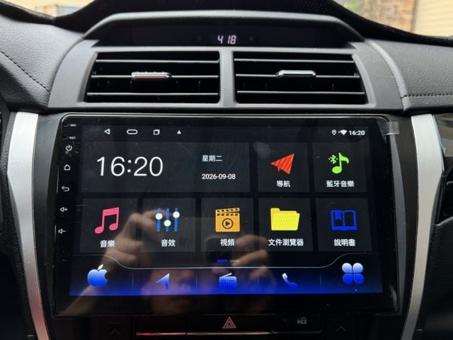 ★秒殺特價中~僅跑9萬認證車原鈑件，升級影音全配，導航.倒車顯影.無線CARPLAY.分區控溫.胎壓偵測，可全額貸款★  第9張相片
