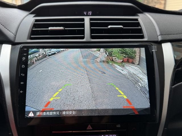 ★秒殺特價中~僅跑9萬認證車原鈑件，升級影音全配，導航.倒車顯影.無線CARPLAY.分區控溫.胎壓偵測，可全額貸款★  第13張相片
