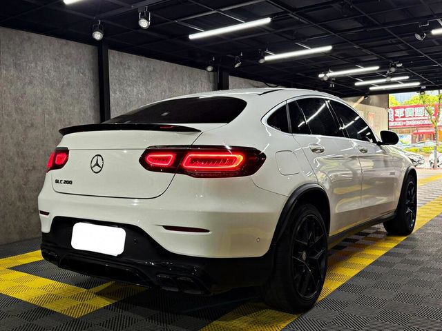M-BENZ賓士 GLC200  第2張相片