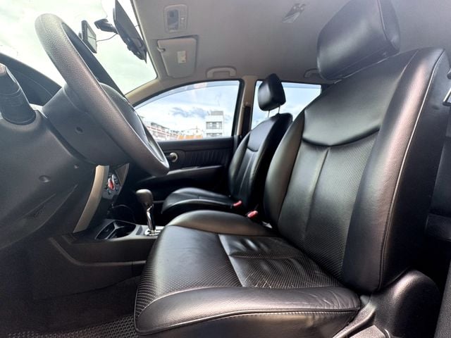 NISSAN日產 LIVINA  第3張相片