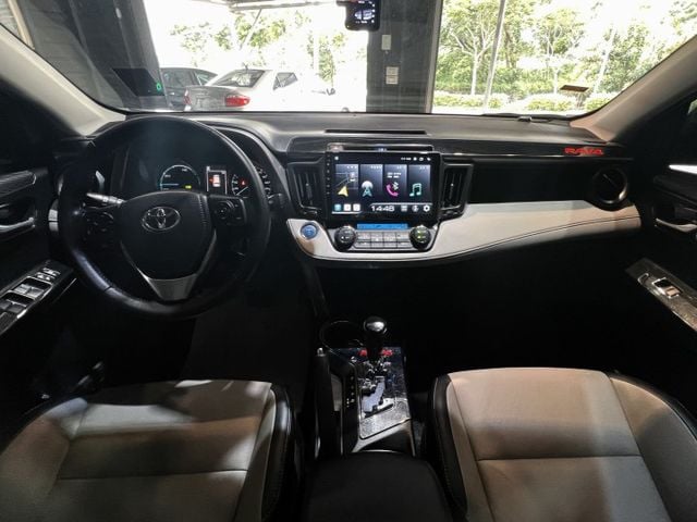 RAV4  第9張相片